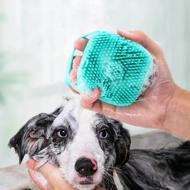 Weiche Silikon Badebürste für Haustiere – 2-in-1 Massage & Duschgelspender | Reinigungsbürste für Katzen & Hunde | Fellpflege & Grooming Tool PawPaw